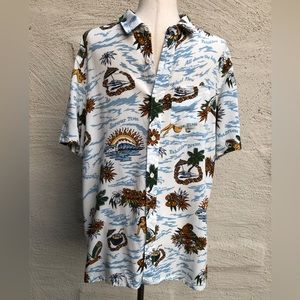 Quiksilver Dreamy Island Short Sleeve Shirt. Size- S/P